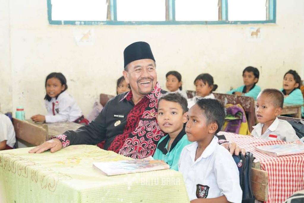 Majukan Pendidikan Di Batubara, Bupati Bahar Ingin Bangunan Prasarana Sekolah Memadai