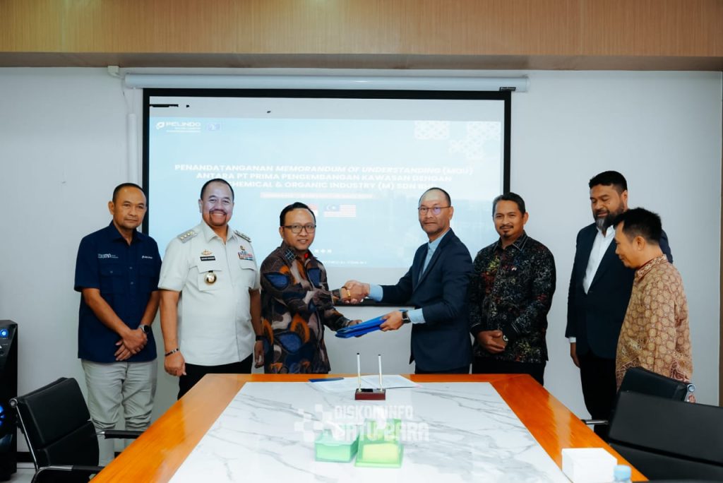 Gerak Cepat Sikapi Perkembangan Industri, Bupati Batu Bara Hadiri MoU Antar Industri Kuala Tanjung