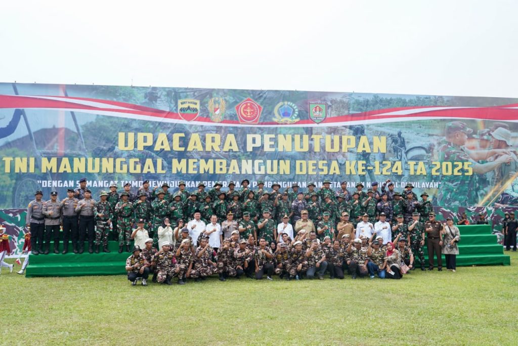 Kolaborasi Tanpa Batas: Bupati Batu Bara Hadiri Penutupan TMMD ke-124 Tahun 2025