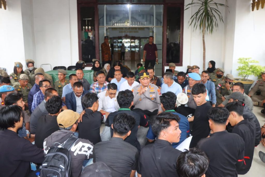 Aksi Damai Mahasiswa dan Masyarakat Batu Bara: Tuntutan Transparansi dan keadilan